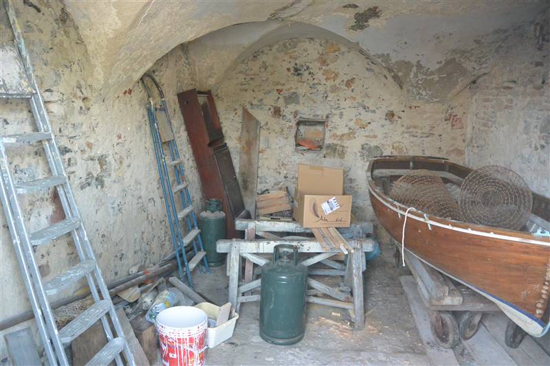 Vendita Magazzino PORTOVENERE