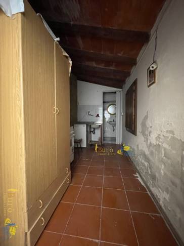 Vendita Magazzino PARMA