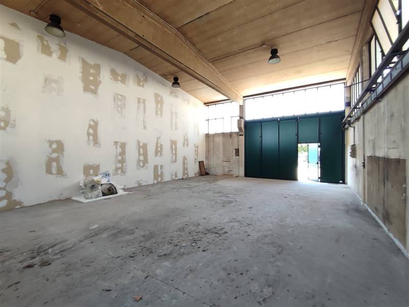 Affitto Laboratorio URGNANO