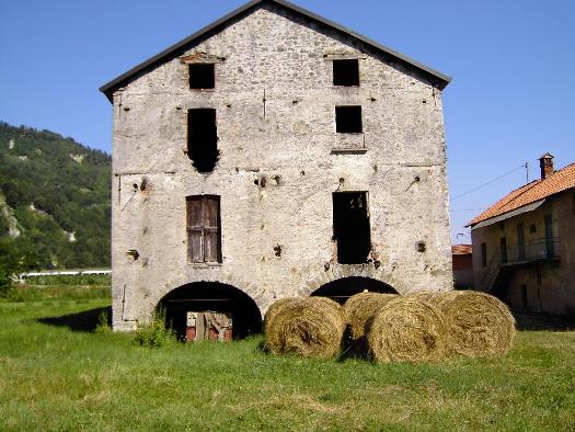 Rustico-casale Vendita Alba