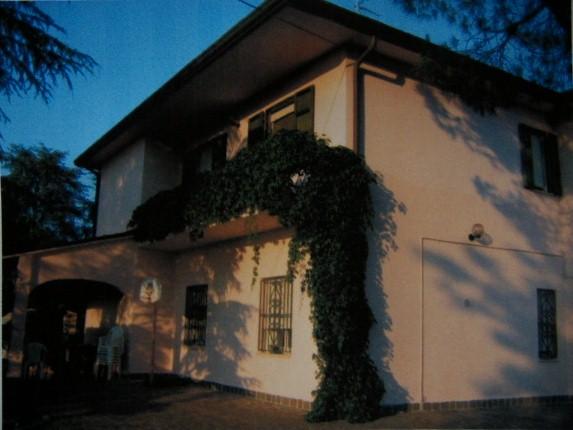 Villa Faenza, in ottime condizioni