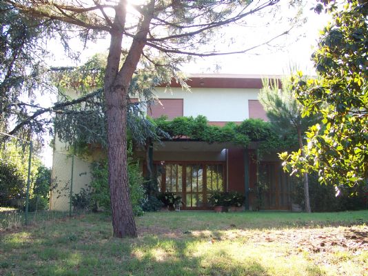 Villa Faenza, in ottime condizioni