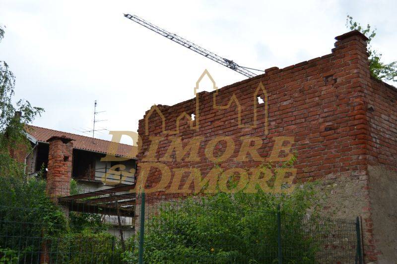 rustico-con-terreno-a-suno-10