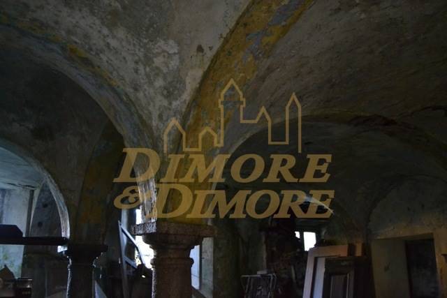 stabile-d-epoca-da-ristrutturare-sul-lago-d-orta-2