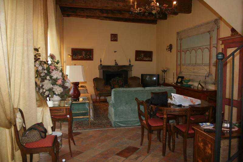 casa-del-1600-ad-ameno--02