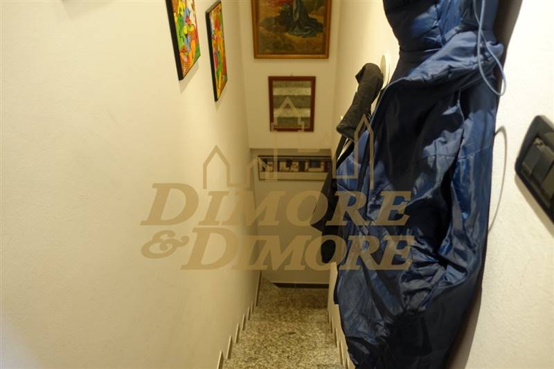 Scala accesso garage.jpg