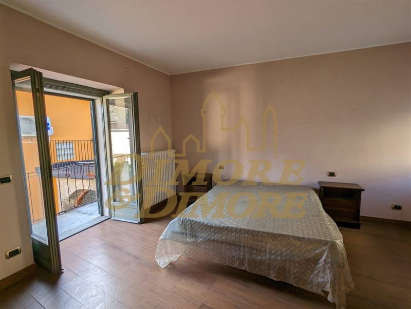 Prima camera da letto.jpg