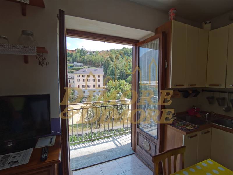 Balcone sala cucina.jpg