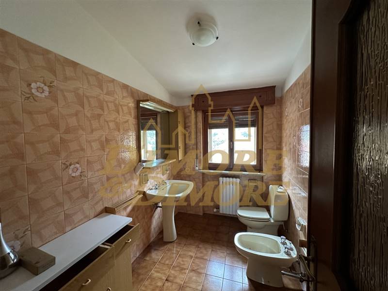 Bagno zona giorno.JPG