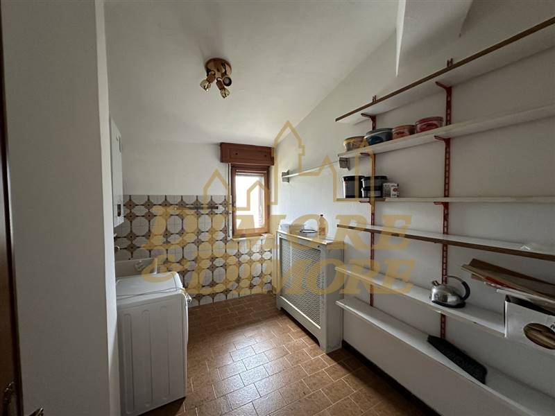 Locale caldaia e lavanderia.JPG