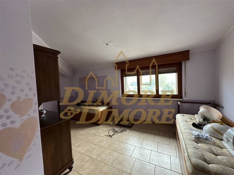 Seconda camera da letto.JPG