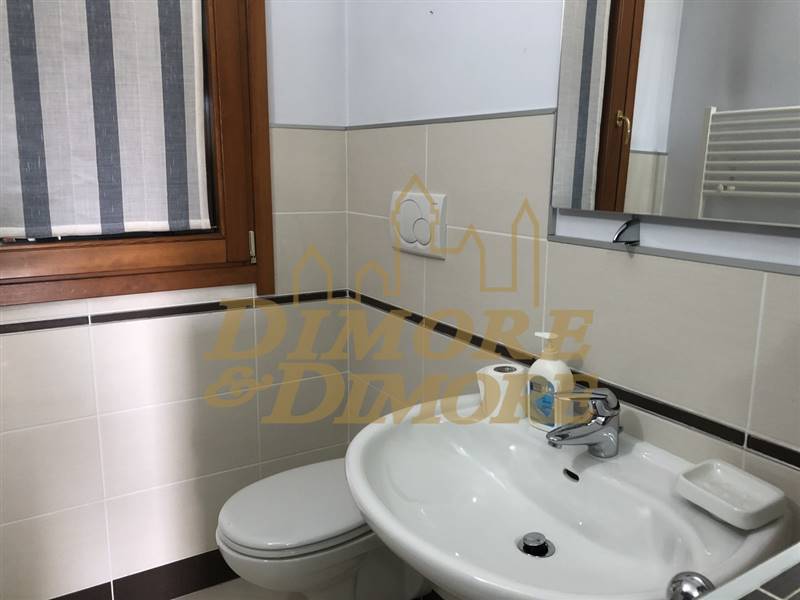 Bagno di servizio piano terra