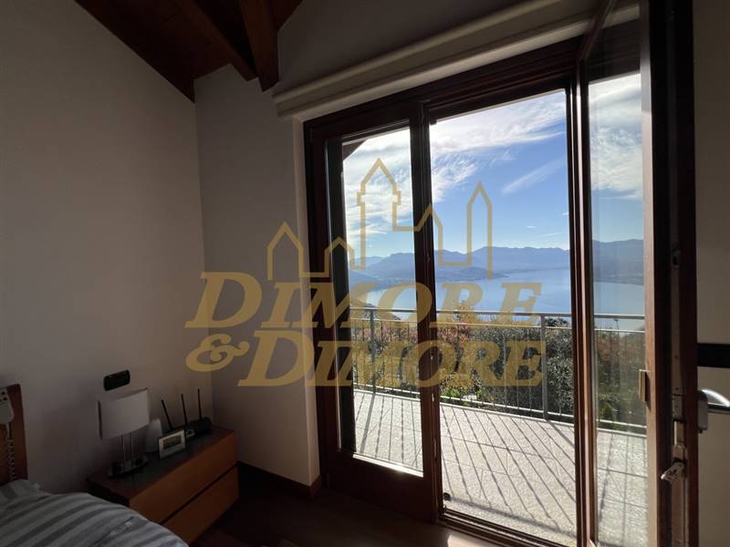 Balcone camera da letto matrimoniale