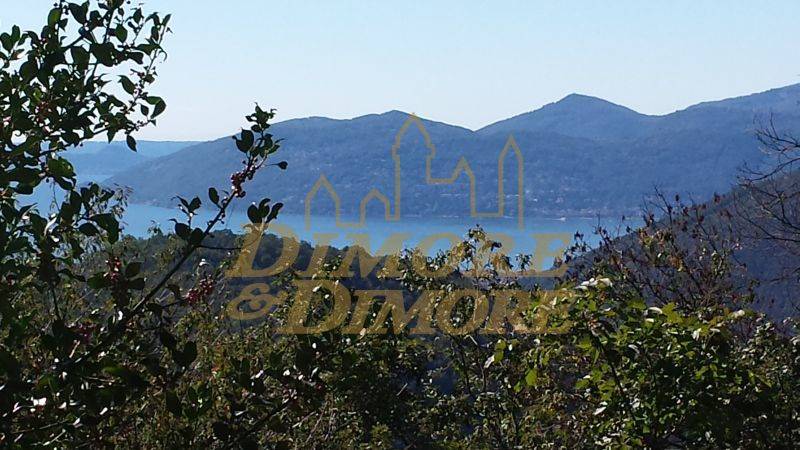 casa-a-caprezzo-nel-bosco-con-vista-lago--03