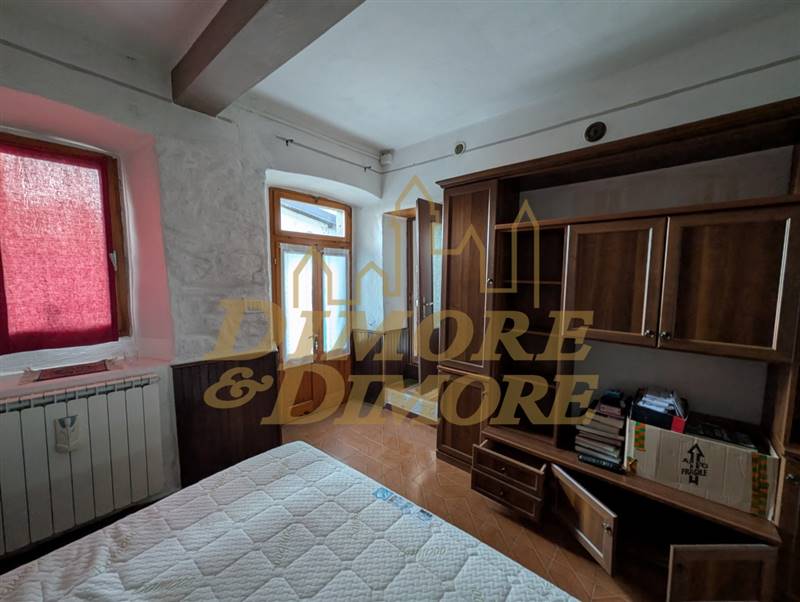 Camera da letto PT 2.jpg