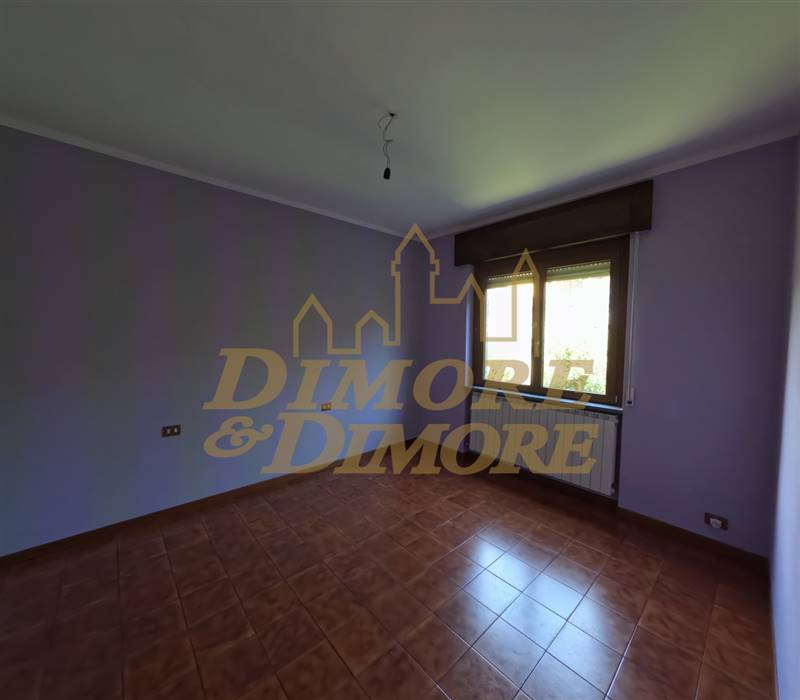 Camera da letto 1.JPG