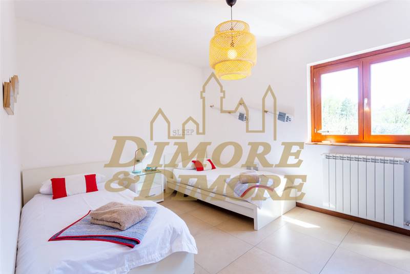 Villa Sereni twin room.jpg