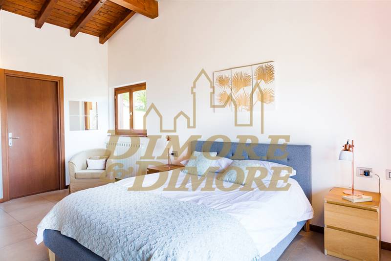 Villa Sereni master bedroom.jpg
