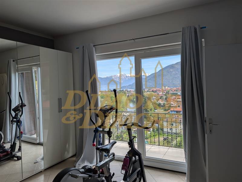 Vista camera da letto matrimoniale.jpg