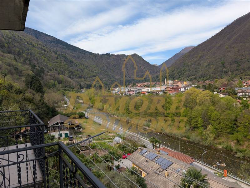 Vista balcone valle.jpg