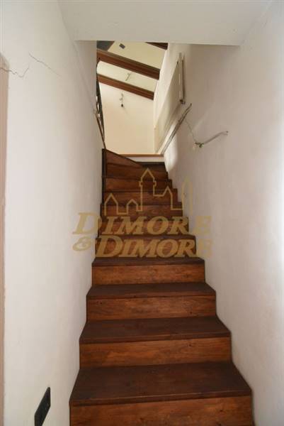 villa-a-ghiffa-con-giardino--vista-lago-06