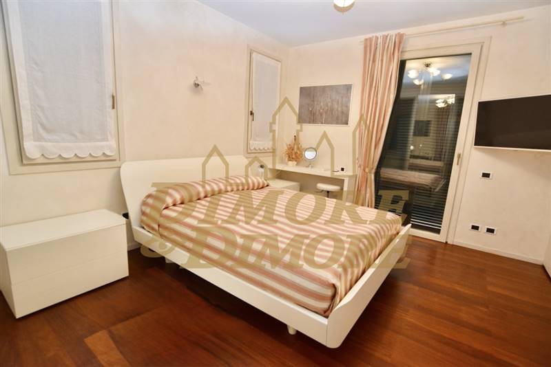 Camera da letto padronale