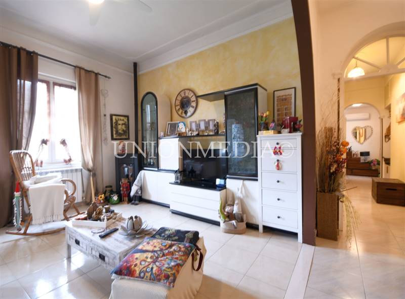 13 vezzano ligure casa indipendente villa giardino