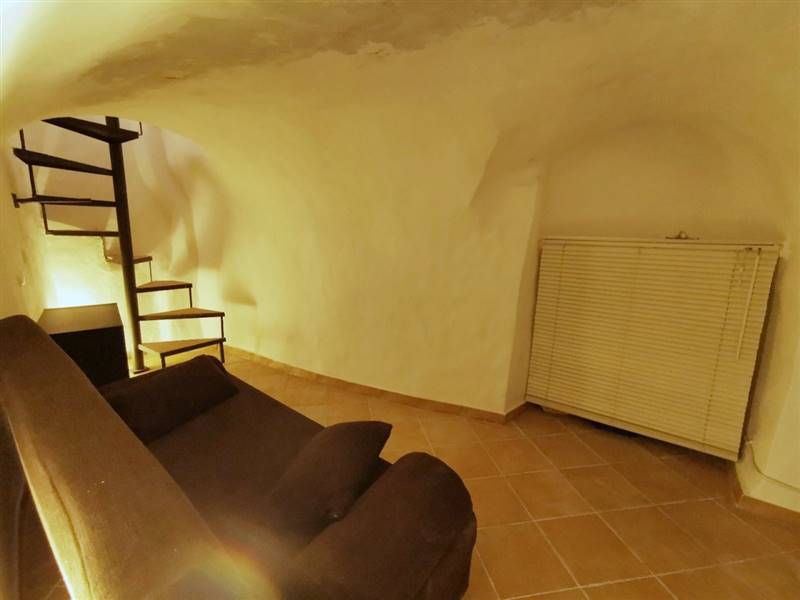 WhatsApp Image 2024-10-17 at 11.28.05 (5).jpeg