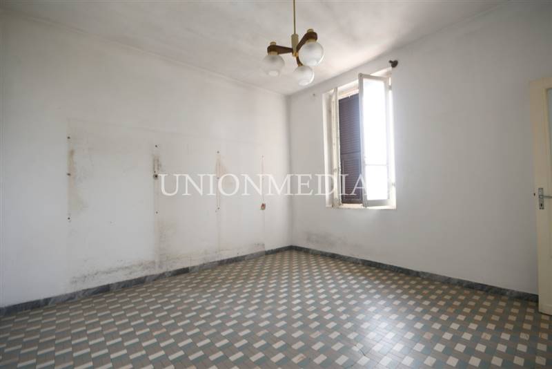 13 appartamento vezzano ligure.jpg