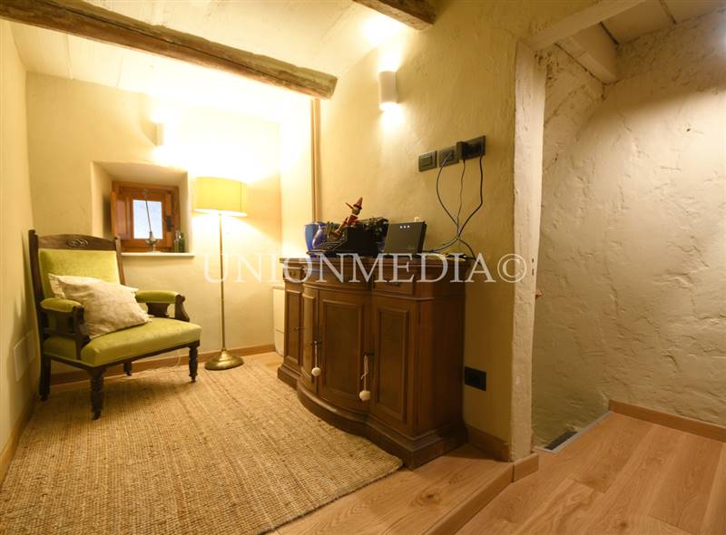 15 giucano fosdinovo appartamento ristrutturato.jp