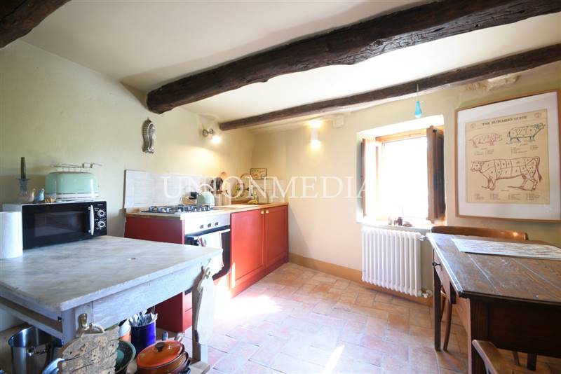 8 giucano fosdinovo appartamento ristrutturato.jpg