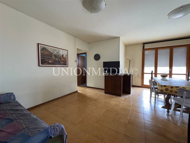 10 sarzana bradia appartamento.jpg