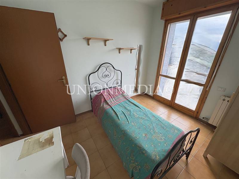 16 sarzana bradia appartamento.jpg