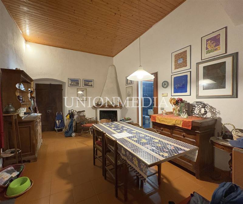 6 sarzana centro storico appartamento.jpg