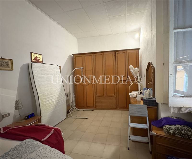 14 sarzana centro storico appartamento.jpg