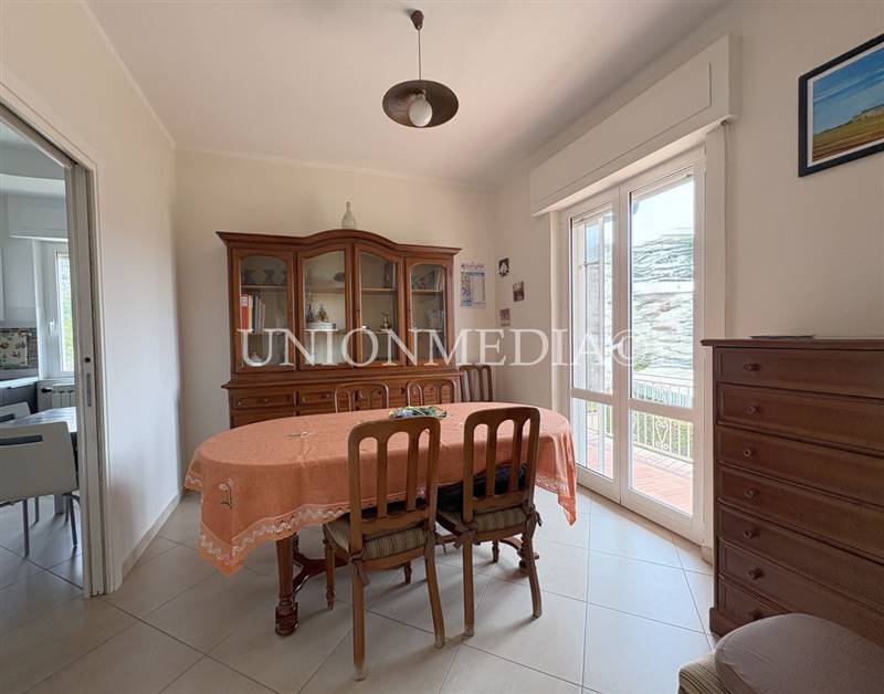 34 casa indipendente villa castelnuovo magra la sp