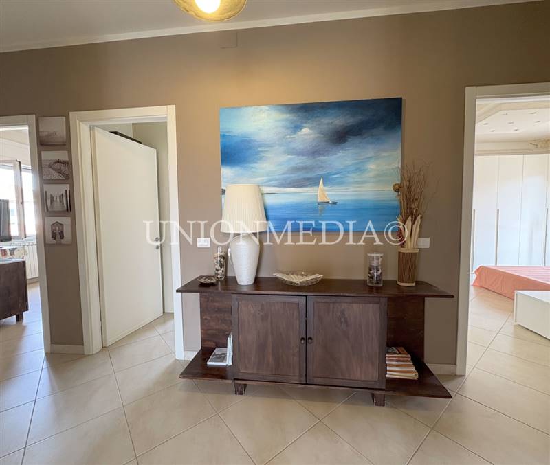 19 casa indipendente villa castelnuovo magra la sp