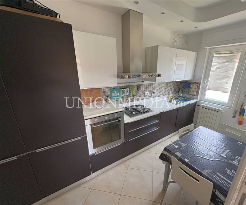 37 casa indipendente villa castelnuovo magra la sp