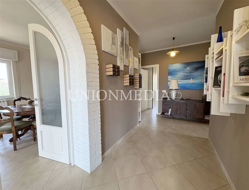 17 casa indipendente villa castelnuovo magra la sp