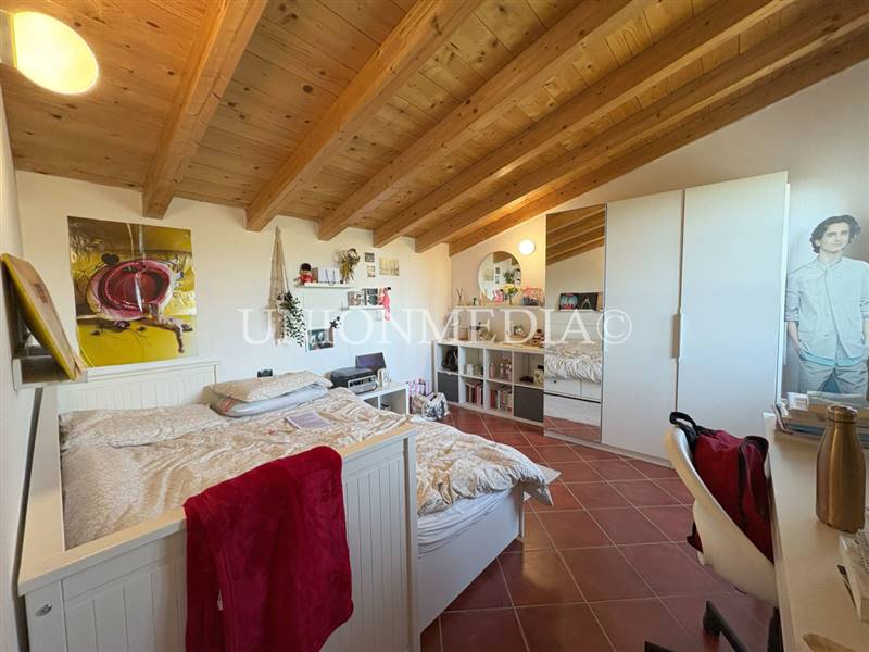 20 fosdinovo villa indipendente.jpg