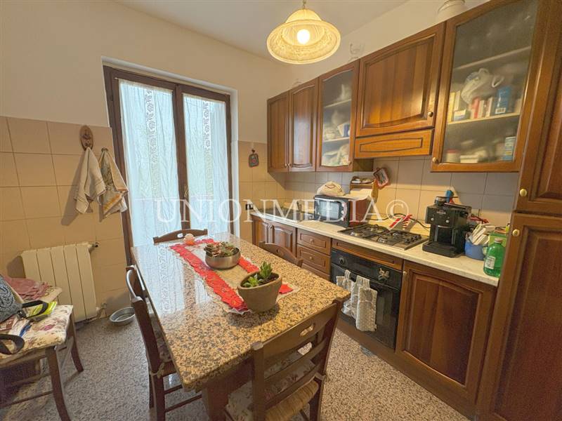 6 santo stefano di magra ponzano villetta a schier