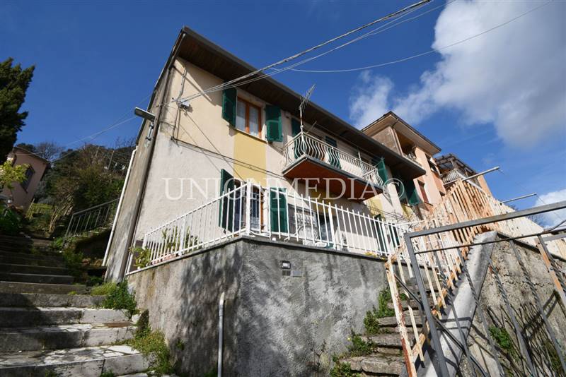 3 pitelli la spezia casa semindipendente.jpg