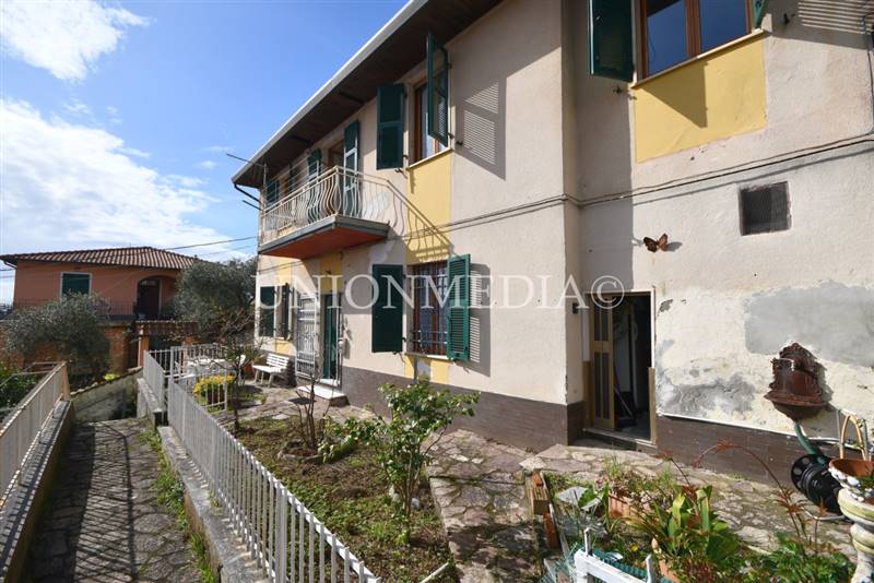 1 pitelli casa semindipendente.jpg