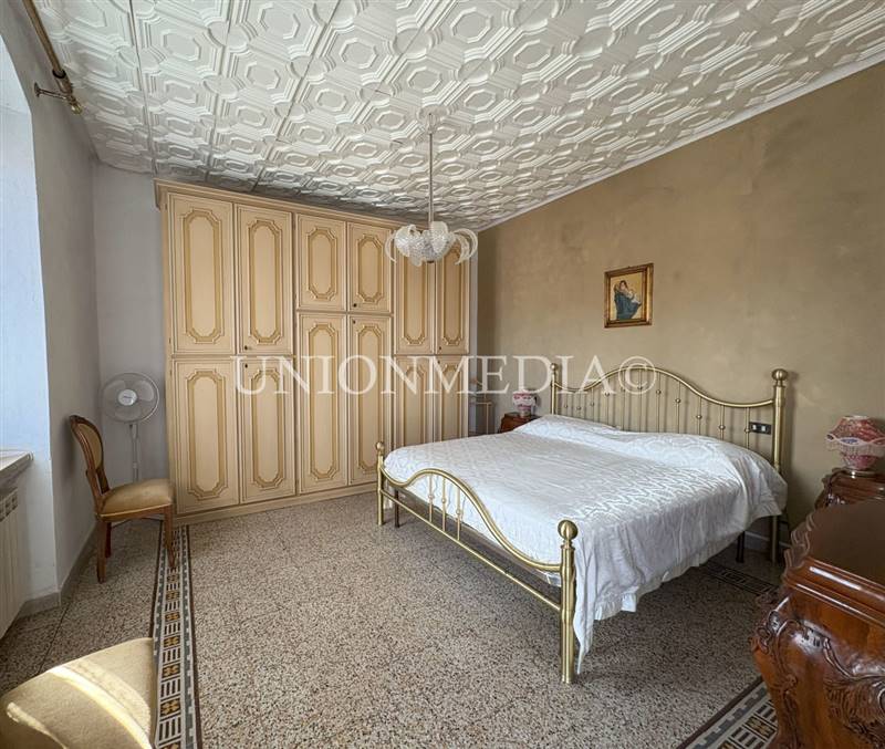14 b pitelli la spezia casa semindipendente.jpg