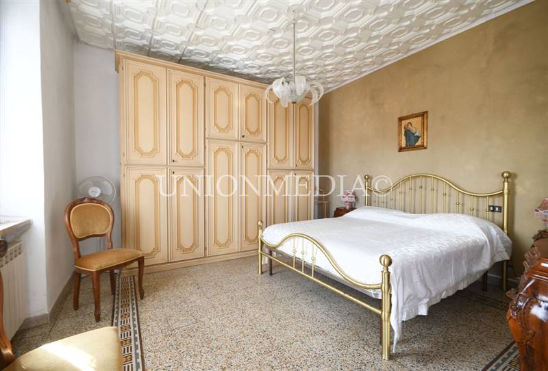 14 pitelli la spezia casa semindipendente.jpg