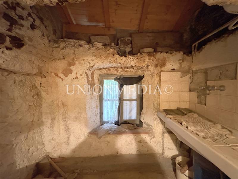 4 giucano fosdinovo rustico.jpg