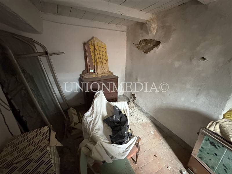 10 giucano fosdinovo rustico.jpg