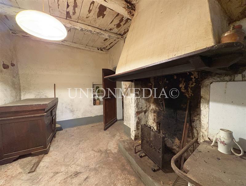 5 giucano fosdinovo rustico.jpg