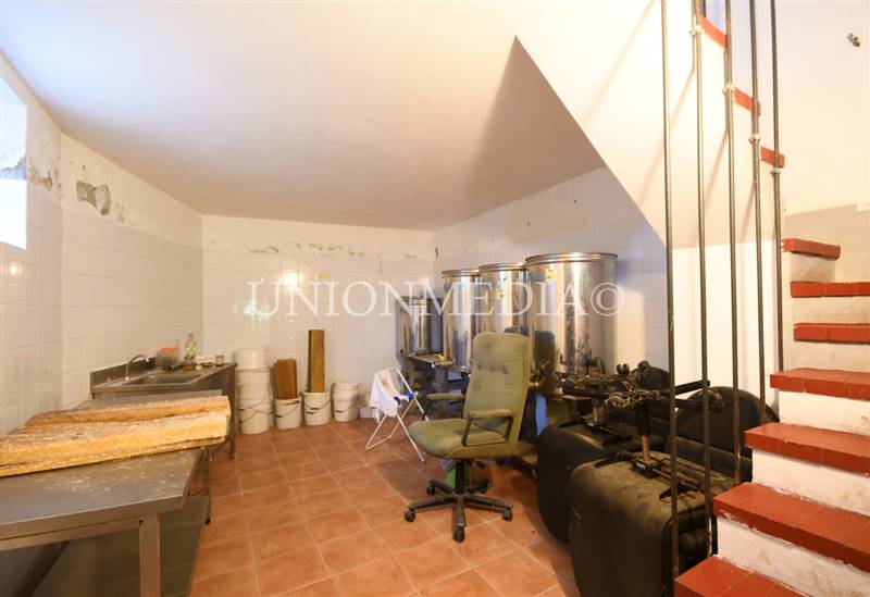 9 canepari fosdinovo casa indipendente con giardin