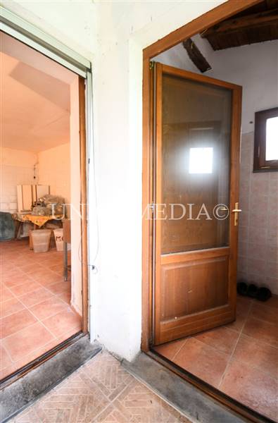 13 canepari fosdinovo casa indipendente con giardi